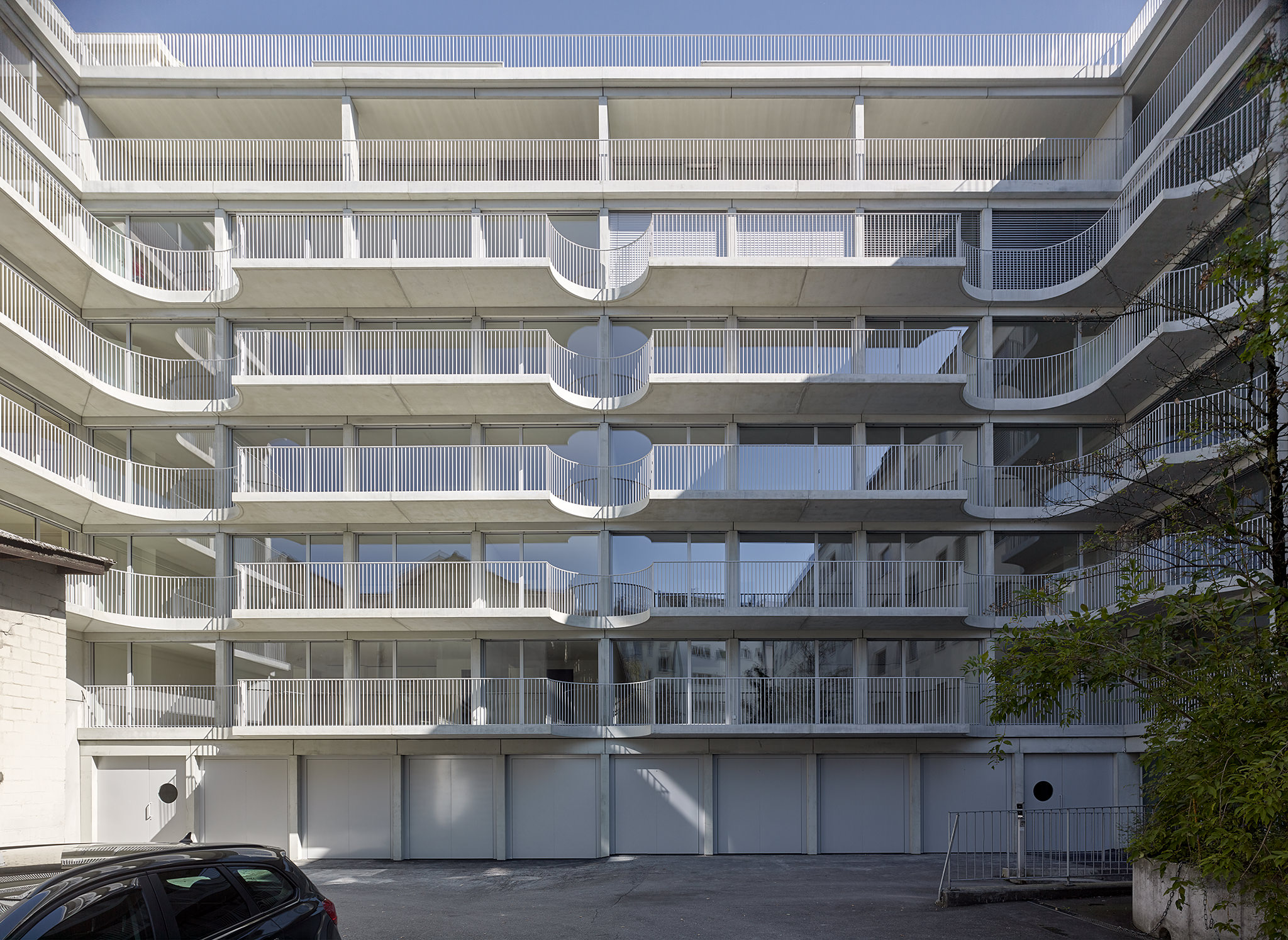 E18672 Alpa 077848p SCREEN